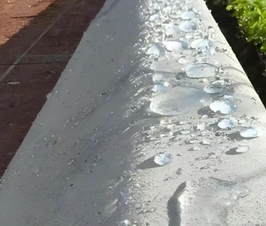 临湘硅烷浸渍涂料在混凝土保护中的应用